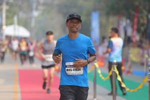 BIB: 41034
                            <button type="button" onclick="openModal(8145281)" class="btn btn-primary btn-sm float-right btn-popup" data-toggle="modal" data-target=".modal-high-quality">
                        <i class="fas fa-shopping-cart"></i> Add to Cart
                    </button>
                                            <button type="button" onclick="isThisMe(8145281, true)" class="btn btn-success btn-sm float-right btn-popup btn-isme hidden" data-toggle="tooltip" data-placement="bottom" title="นี่คือรูปของคุณใช่ไหม คลิกที่นี่เพื่อเอาเข้าอัลบั้ม">
                        <i class="fas fa-plus"></i> Add to album
                    </button>
                    <button type="button" onclick="isThisMe(8145281, false)" class="btn btn-warning btn-sm float-right btn-popup btn-isnotme hidden">
                        <i class="fas fa-ban"></i> Remove from album
                    </button>